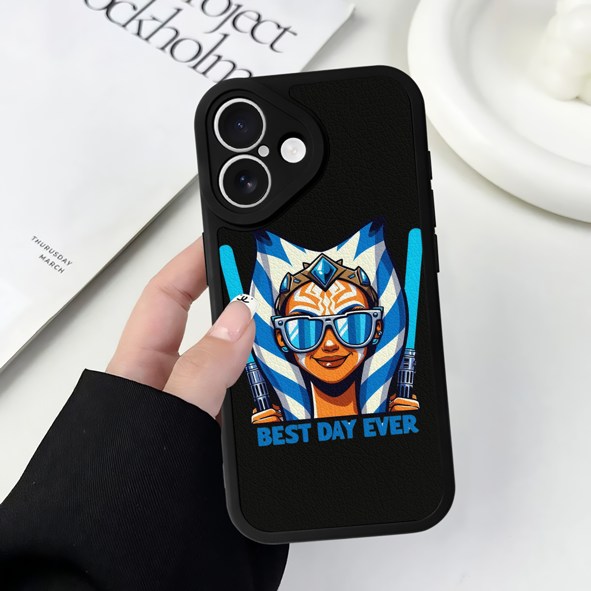 （画像用） スター・ウォーズ Star Wars 【iPhone 16シリーズ対応】シリコンスマホケース（レザー調） 材質：シリコン
